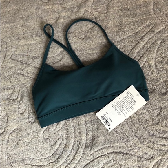 lululemon athletica Tops - Lululemon Nulu Y Flo bra